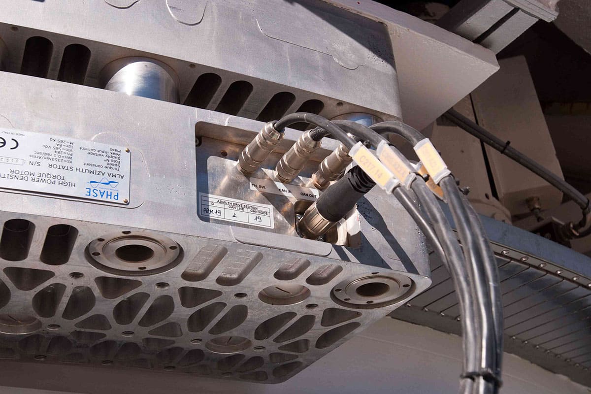 TELESCOPE ALMA-Project Phase Motion Control