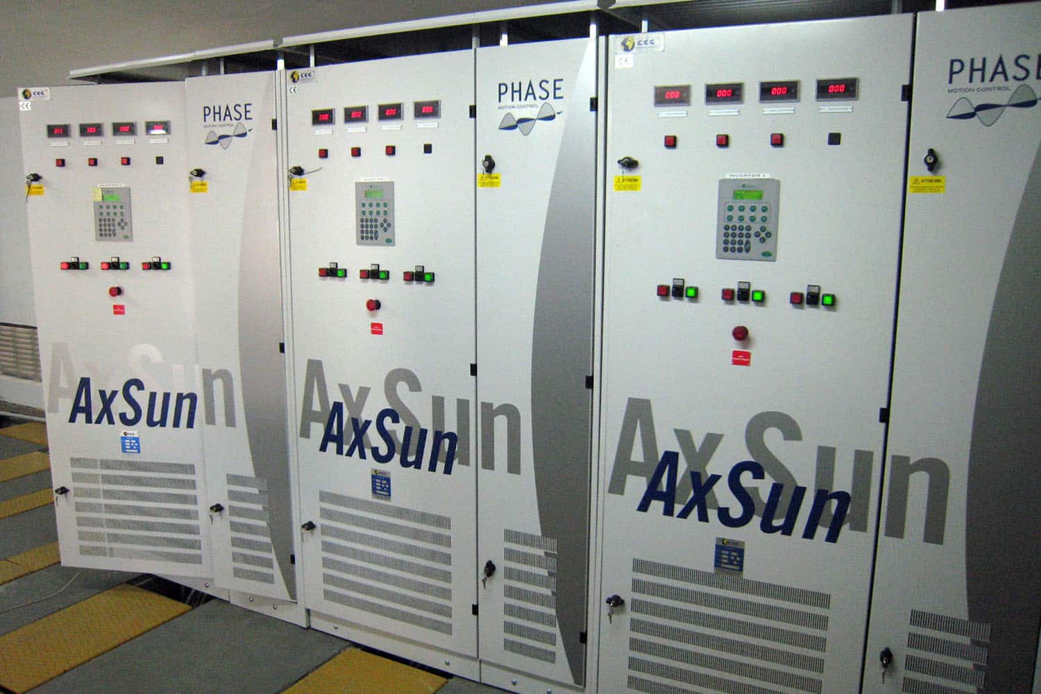 2 MW Photovoltaic Power plant is assembled on an industrial rooftop