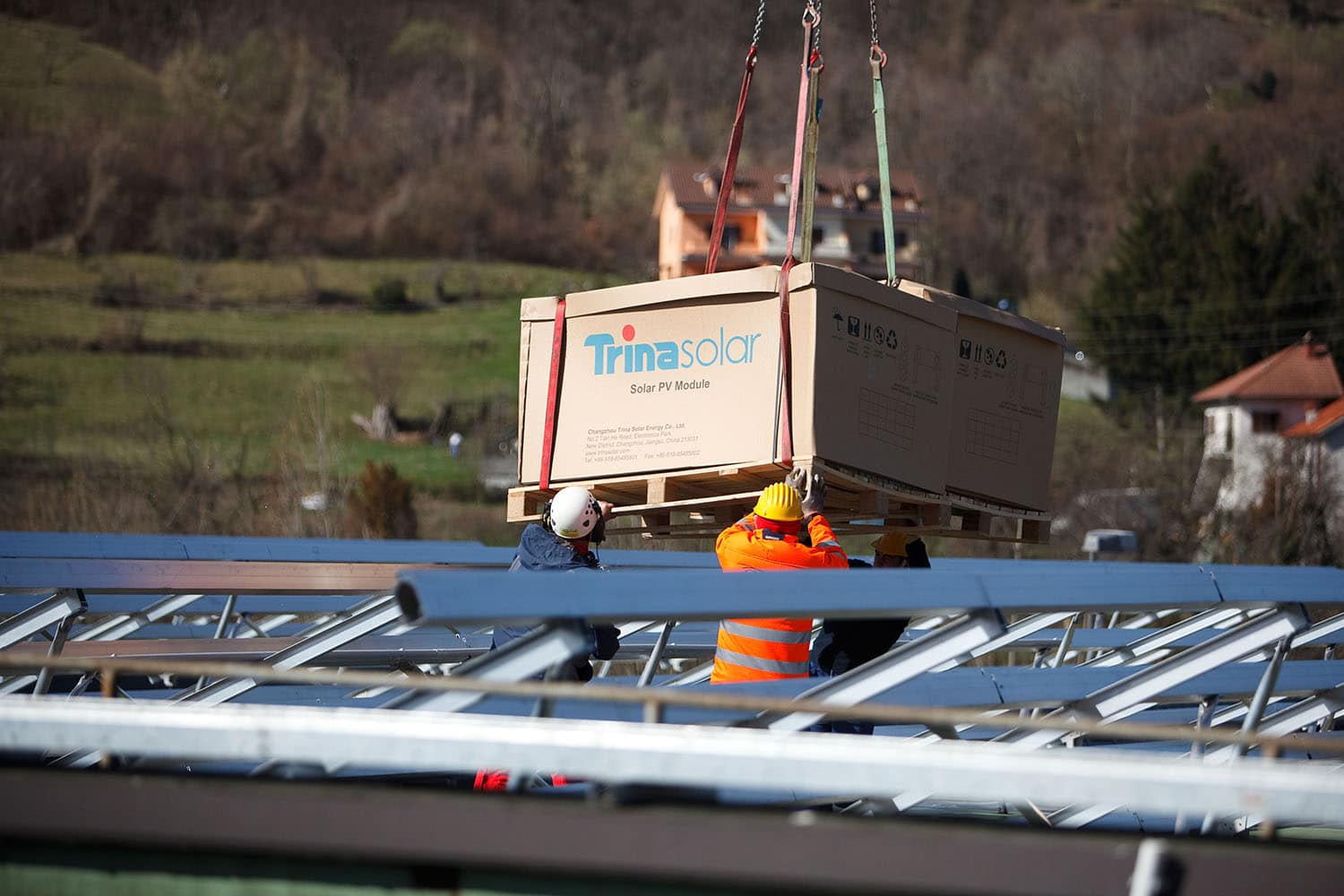 2 MW Photovoltaic Power plant is assembled on an industrial rooftop